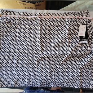Women's Navy and White Patterned Skort With Pockets Size 3X